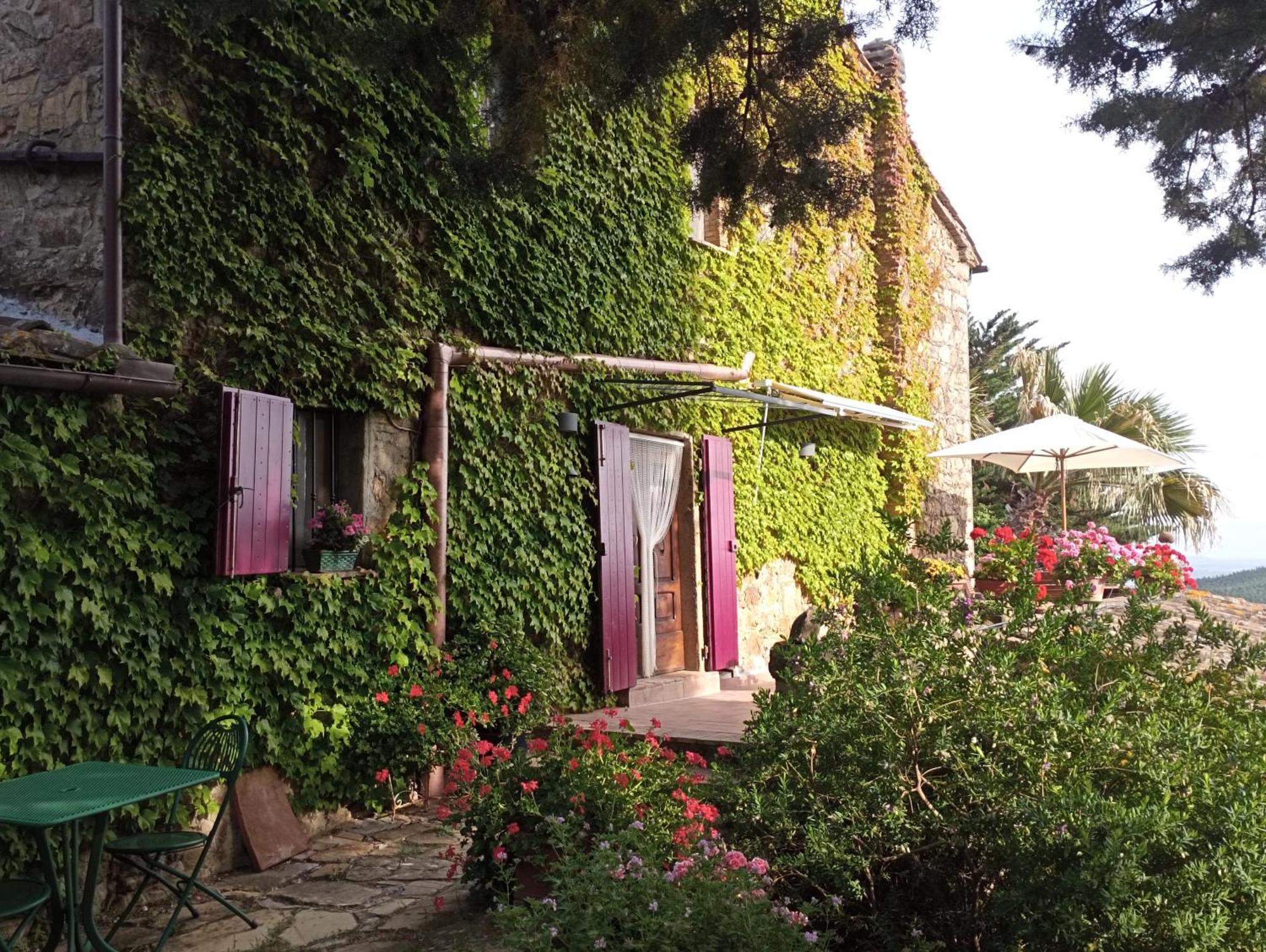 בית הארחה Montemassi 	Casa Marju מראה חיצוני תמונה